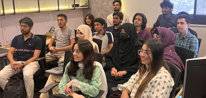 CS students visit AlphaVenture