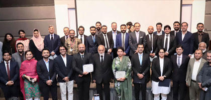 IBA Karachi organizes a certificate ceremony for graduates of the Bar Transfer Test