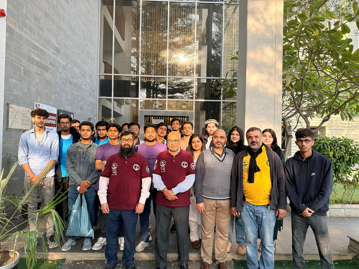 IBA-SMCS Hosts Computer Science Students from Leading Universities at ICPC Pakistan Regional Contest