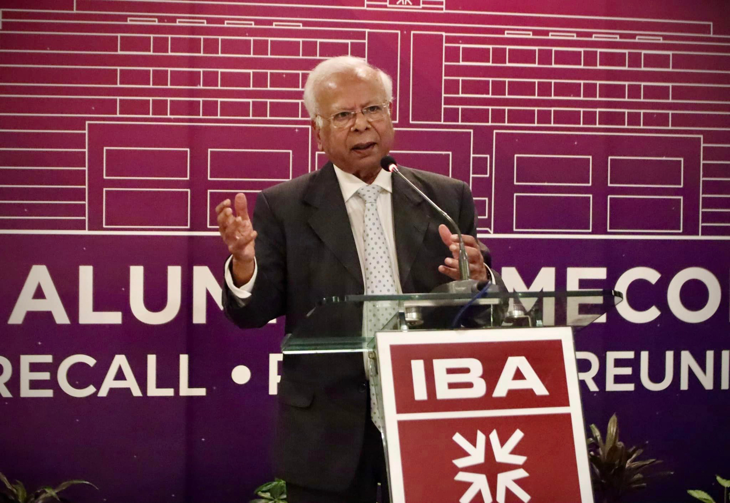 Leading Islamic Banking & Finance specialists gather for IBA Alumni Reunion