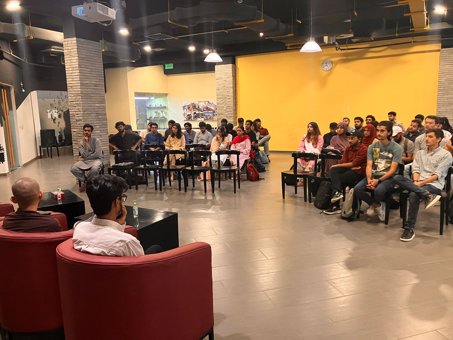 SMCS organizes FYP Industry Connect Spring'24