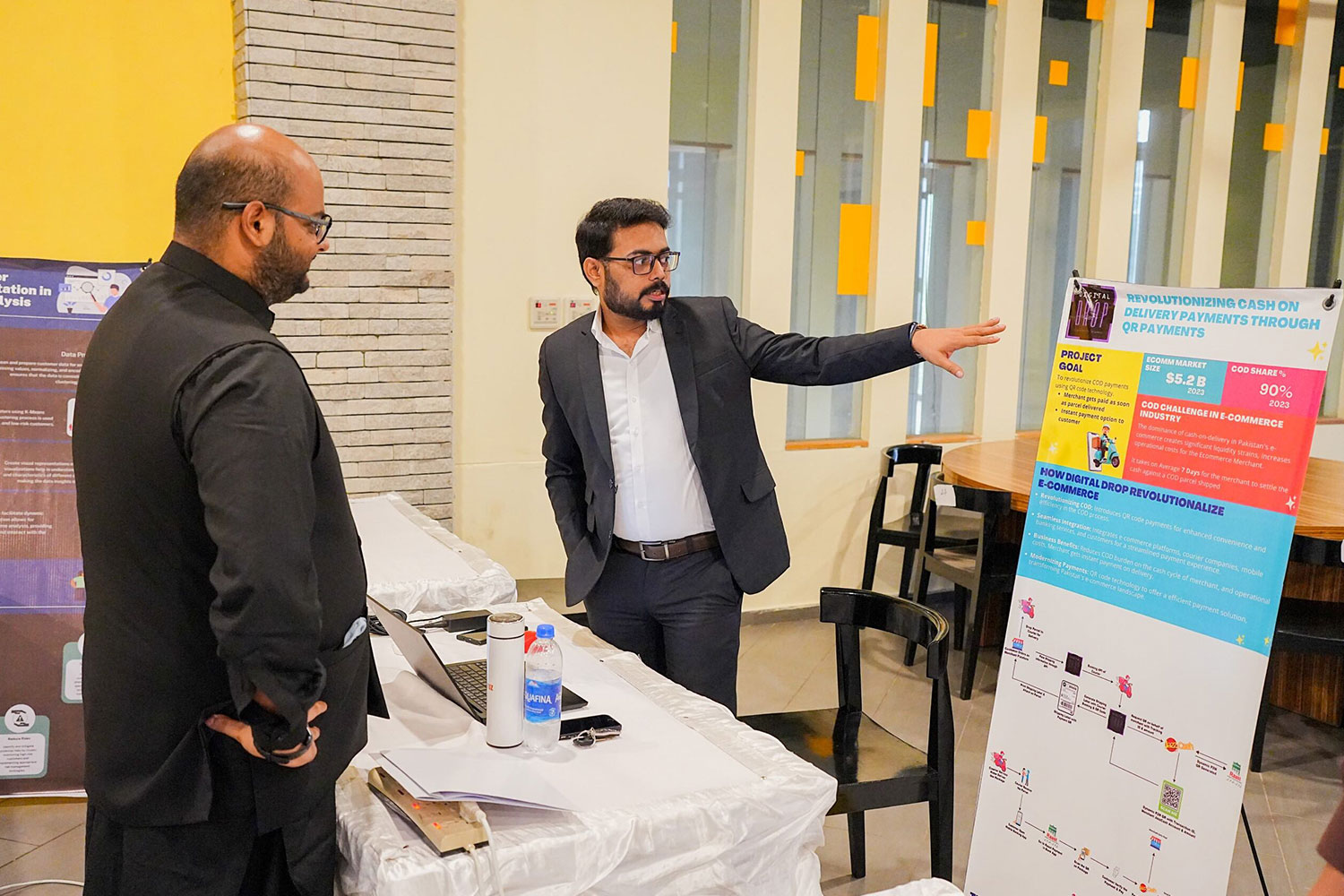 SMCS organizes MS project presentations for MSCS and MSDS programs