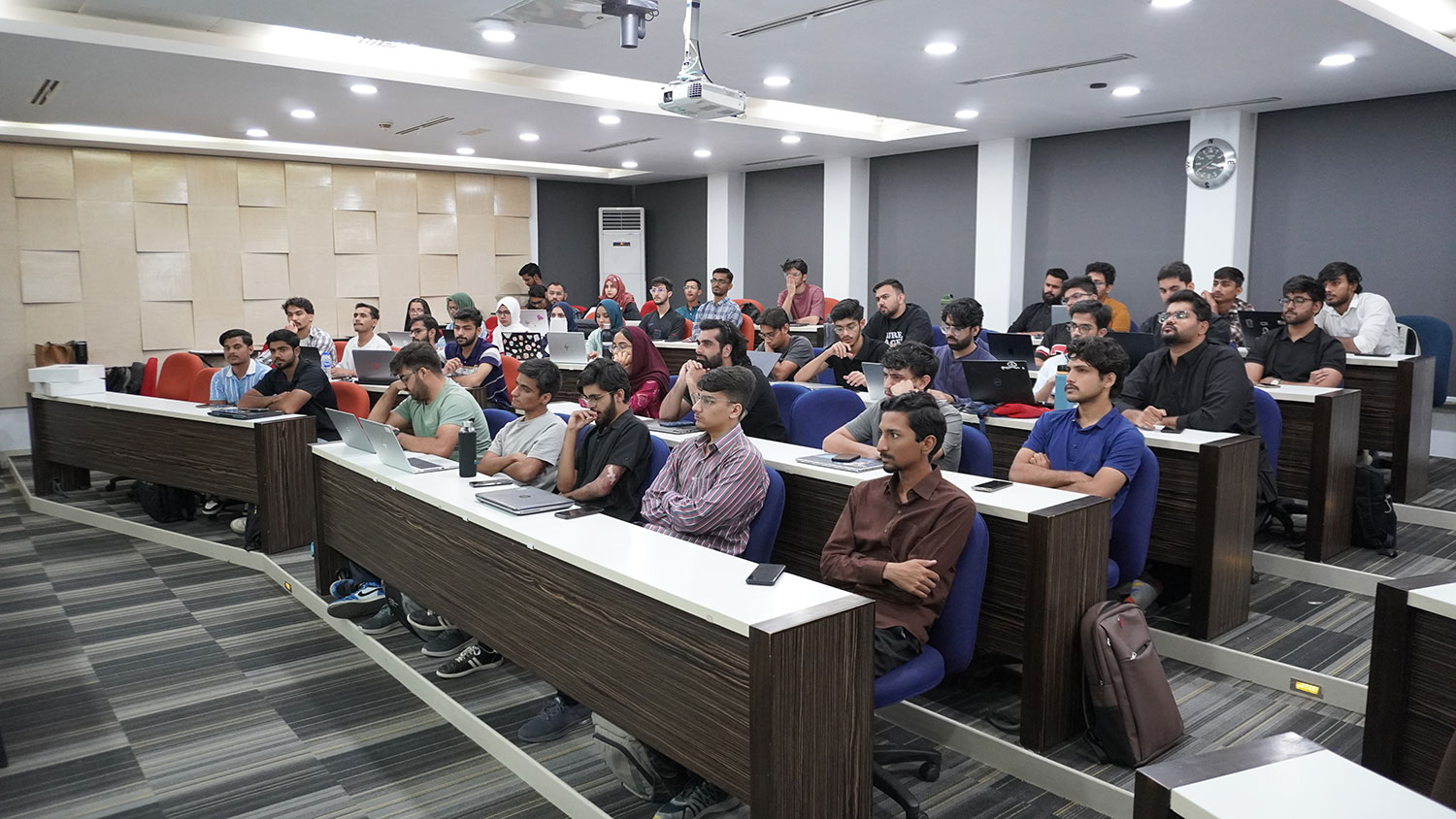 SMCS Students Learn the Science Behind Agentic AI Systems